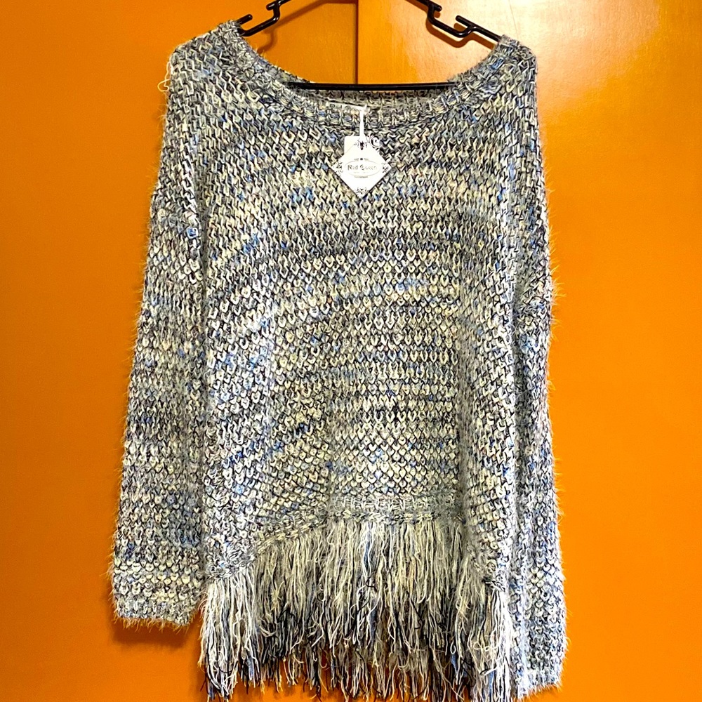 New beautiful sweater